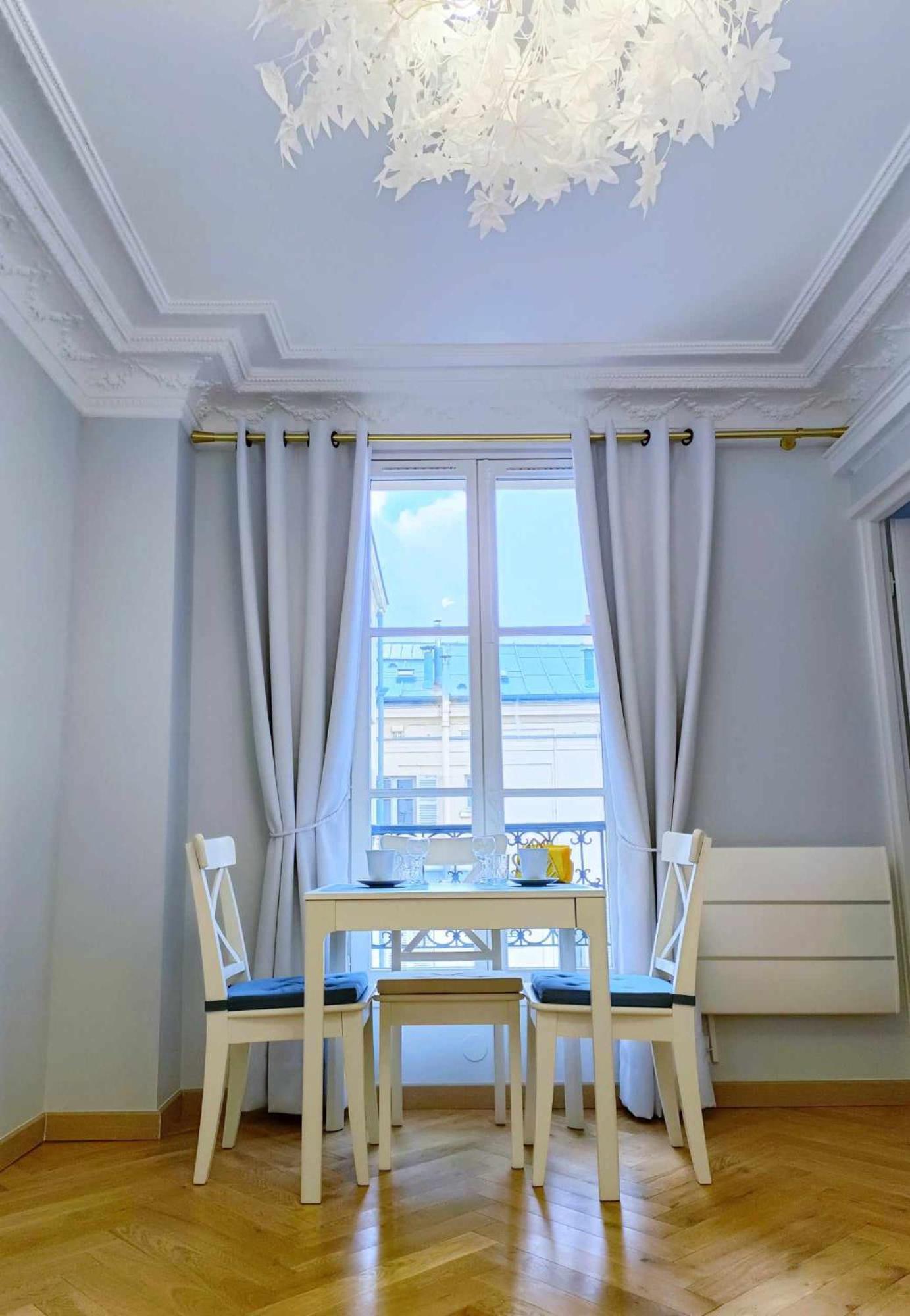 Au Petit Trianon Bleu Apartment Версал Екстериор снимка